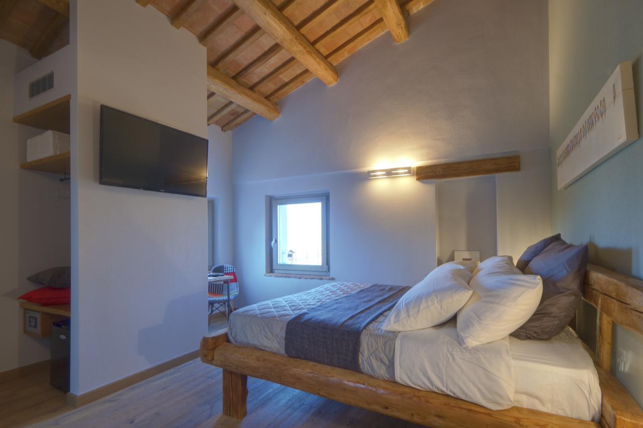 Bed and Breakfast Tabano Ristorante-Casolare Ези Экстерьер фото